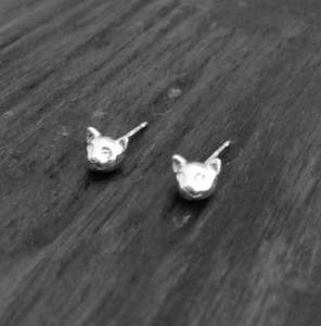 SV キャットピアス